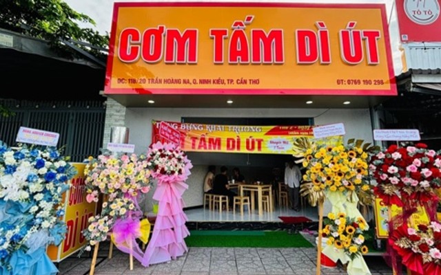 Cơm Tấm Dì Út - Trần Hoàng Na