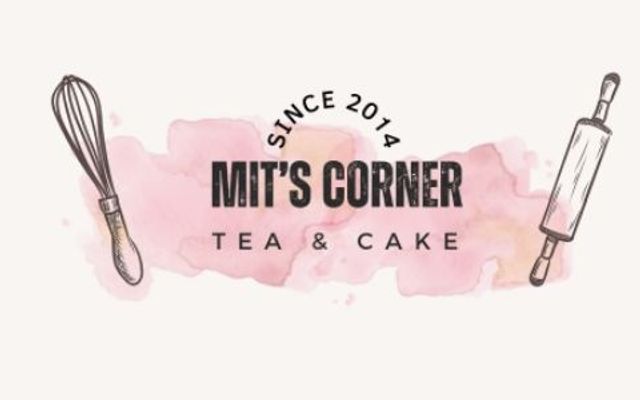Mit’s Corner - Bánh Ngọt, Chè & Ăn Vặt