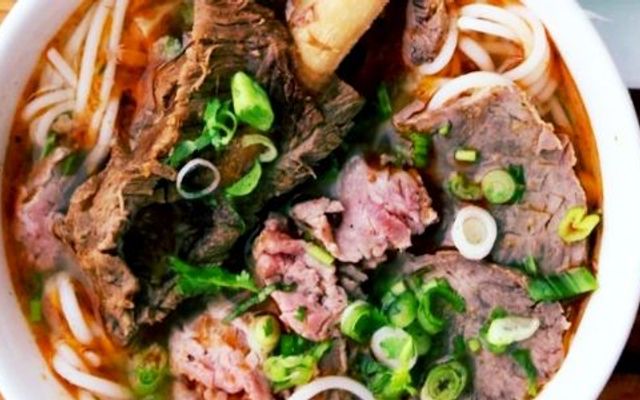 Thắng Bún Bò & Bò Kho - Cách Mạng Tháng 8