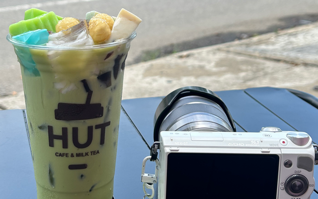 HUT Cafe & Milk Tea - 366 Đường 2/9
