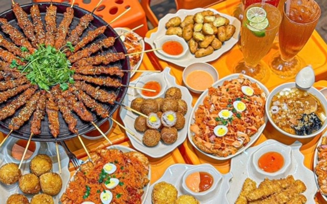 Bánh Mỳ Hạnh Phúc - 172 Bùi Xương Trạch