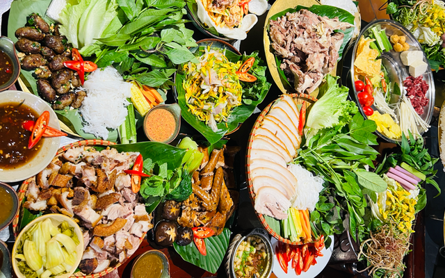 Đỉnh Quán - Lẩu & Bánh Tráng Trảng Bàng