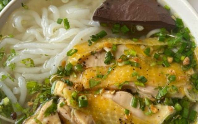 Tiệm Gà Thúy Trần - Gà Ta Việt Cầm