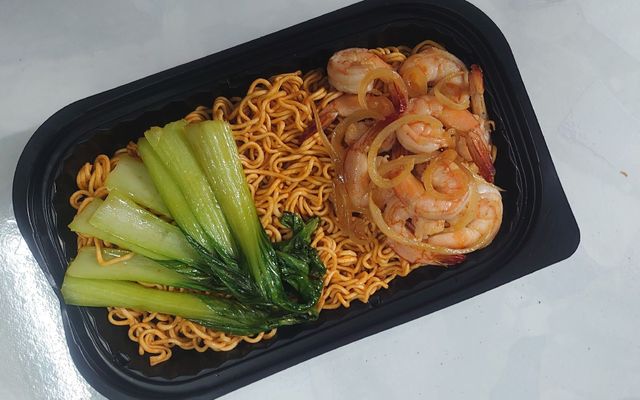 Tiểu Mụi - Nước Ép, Cá Viên & Mì Xào