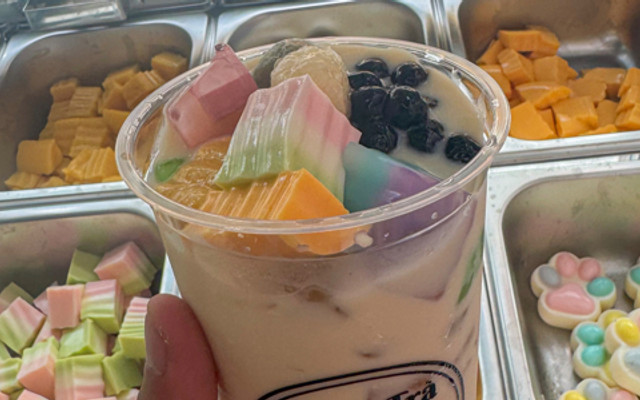 Tiệm Trà Tháng 5 - Trần Tử Bình