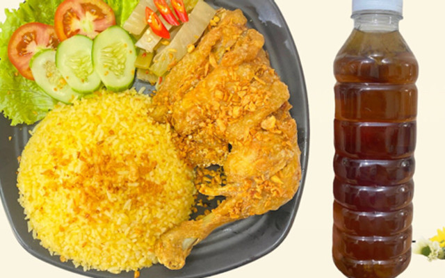 Cơm Gà Xối Mỡ Ngon Ngon - Trường Sa