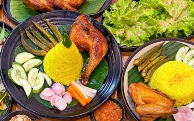 Cơm Gà Nướng - Indochine Rice