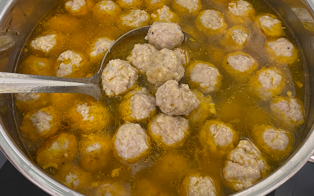 Xíu Mại Chén Cô Trí Quận 4 - Tôn Thất Thuyết