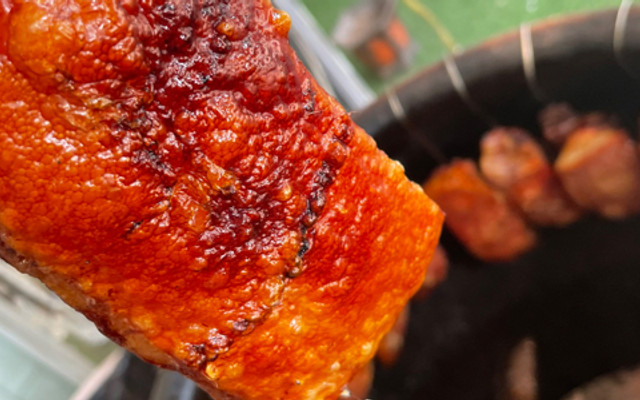 Bánh Mỳ Thịt Nướng Lu Bá Đạt - Phong Định Cảng