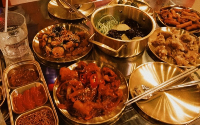 Pacho Pocha Sóc Trăng - Một Quán Nhậu Kiểu Hàn - Võ Thị Sáu