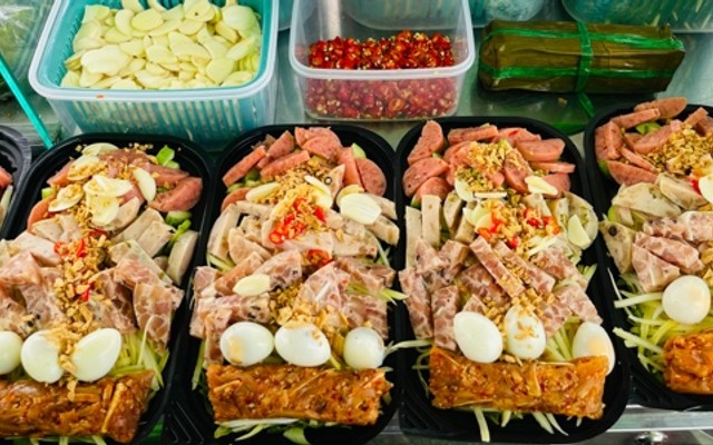 Tré Trộn - Sốt Thái - Ăn Vặt Quìn Quìn 24H