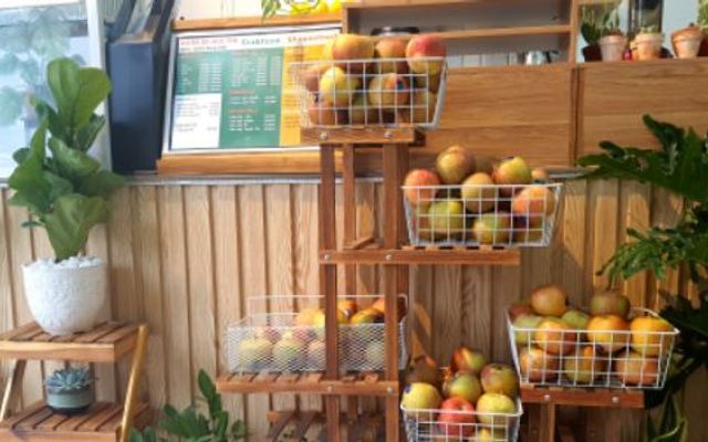 Nước Ép Huệ Thị - Trần Văn Ơn