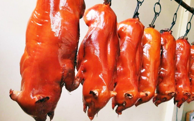 Lò Quay Hoà Phát - Heo Quay & Vịt Quay - Trung Lang