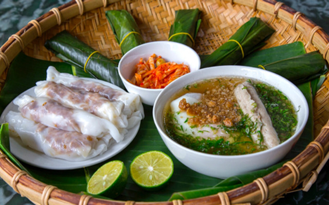 Quyên Bánh Cuốn - Bánh Cuốn Trứng - 54 Phố Tô Ngọc Vân