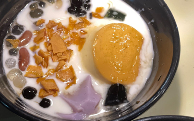 A Khờ - Tàu Hủ Đá Full Topping & Caramen - Hà Nội