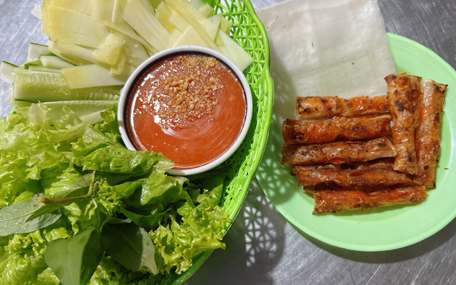 Chả Lụi - Bún Bò Cổng Nhà Thờ