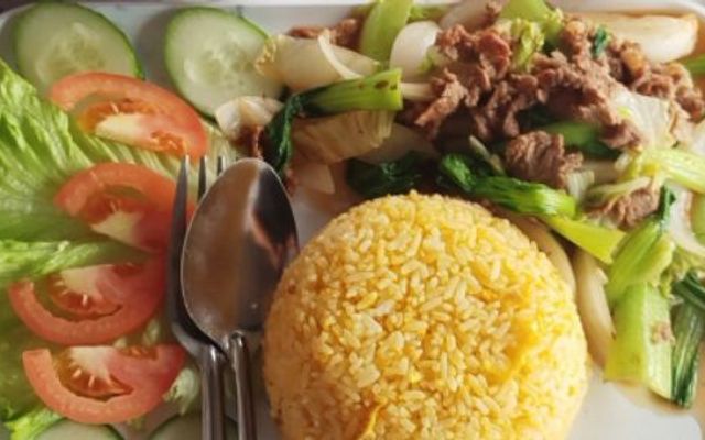 Cơm Gà Xối Mỡ Chú Mập