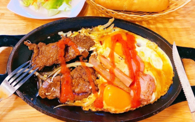 Bò Bít Tét Huỳnh Anh - Phan Đình Phùng