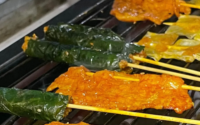 Xỏ Lòi Nướng - Bùi Đình Tuý