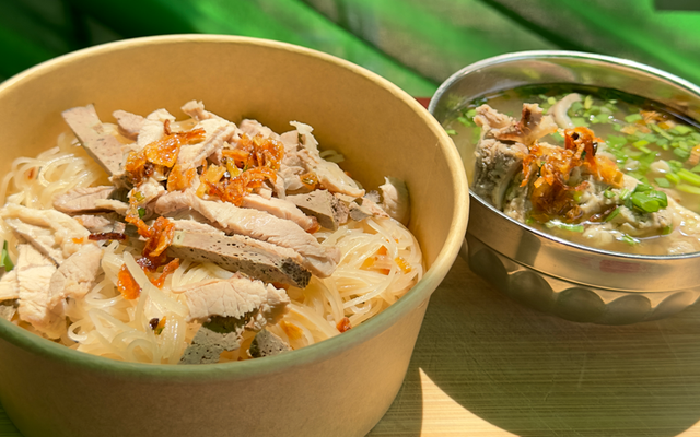 Hủ Tiếu Vĩnh Long Tại Cần Thơ - Cậu Út Quán