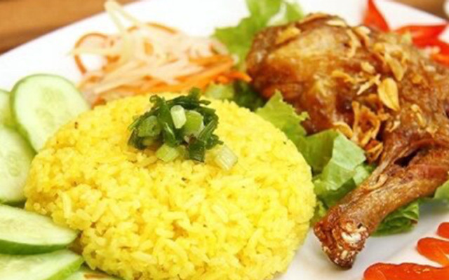 Cơm Gà Bà Hằng - Cơm Gà Xối Mỡ Hành - Phố Quan Nhân