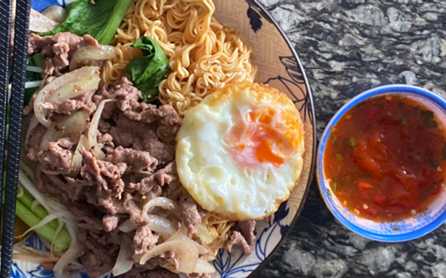 Tờ Nờ Coffee & Tea - Cà Phê Muối, Matcha & Mì Trộn - 61 Cô Giang