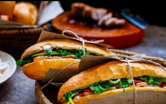 Bún Sườn Bò Tây Ninh - Cơm Tấm & Bò kho Trứ Danh Chấm Bánh Mì - 03 Ngô Mây