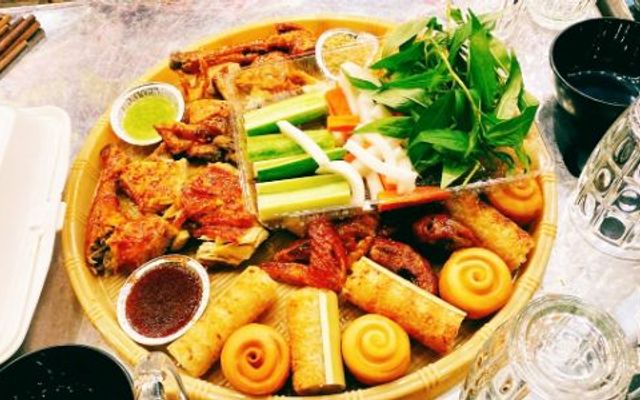 Gà Quay Cơm Lam & Bánh Bao - Hằng Điệp 38 (Cơ Sở 3)