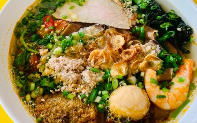 Bún (Bánh Đa) Bề Bề Bình Trọng