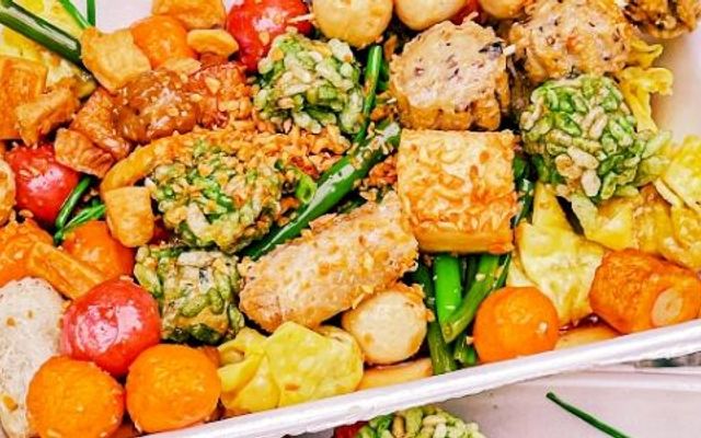 Gà Rán & Latte Milk - Tiệm Ăn Vặt Bé Heo