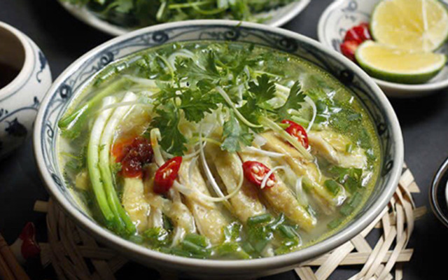 Phở Gà & Miến Gà Cô Tư - Đường Vũ Minh Tuấn