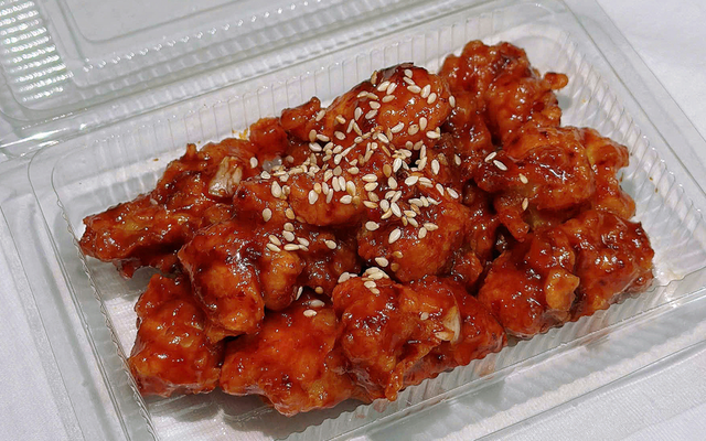 Dogi Food - Cơm Trộn, Gà Sốt Cay & Kimbap