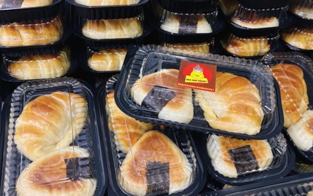 Mèo Mụp Bakery - Đường Số 10