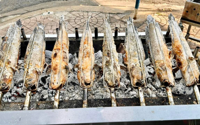 Cá Lóc Nướng Tuyết Miền Quê