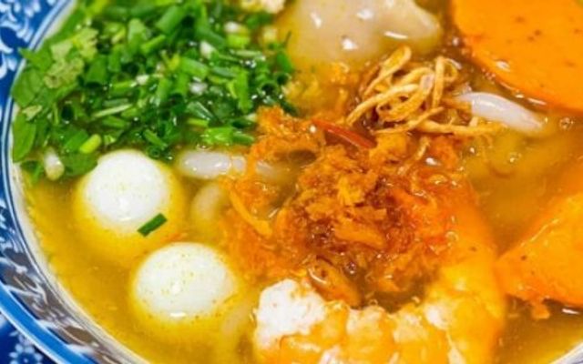 Bánh Canh Ngon - Bánh Canh Ghẹ - 36 Vương Thừa Vũ