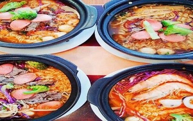 DeeBak - Mỳ Cay 7 Cấp Độ & Ăn Vặt