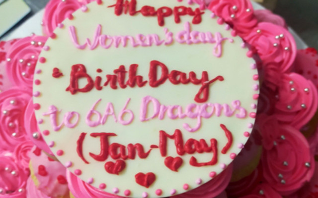 Tiệm Bánh Nhà Min - Bánh & Chè - Tứ Liên 