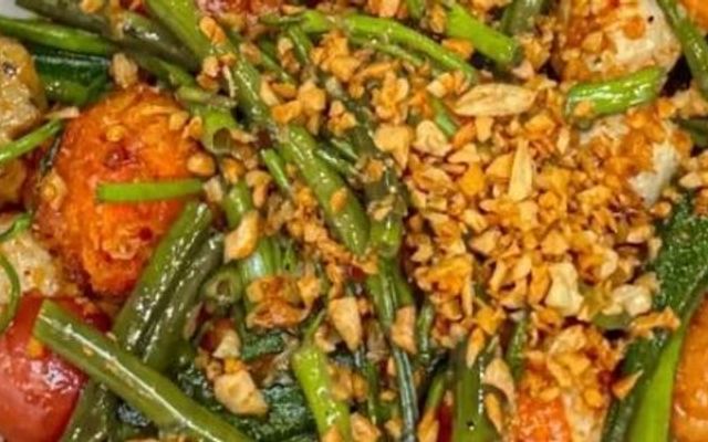 Horn - Cá Viên Mắm Tỏi, Panna Cotta And Mồi Nhậu