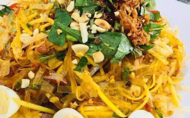 Nhím - Bánh Tráng Trộn & Bánh Tráng Nướng - Chùa Láng
