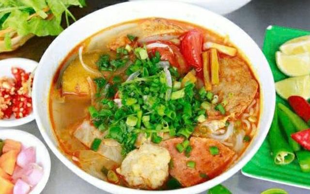 Duy Tân - Bún Chả Cá & Riêu Cua