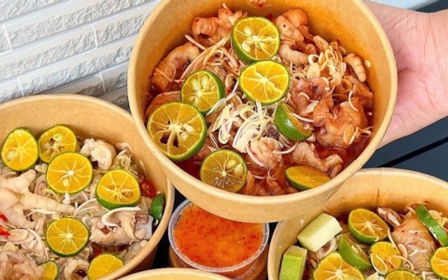 Ăn Vặt Sunny - Chân Gà Sốt Thái & Nem Chua Rán Trần Công Châu - Kim Giang