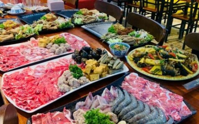 Ba Anh Em - Lẩu Nướng & Gà Rán - Ngõ 67 Phùng Khoang