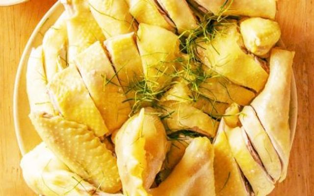 Gà Hấp Hành & Gà Ủ Muối Bếp Nhà Kem - Thống Nhất