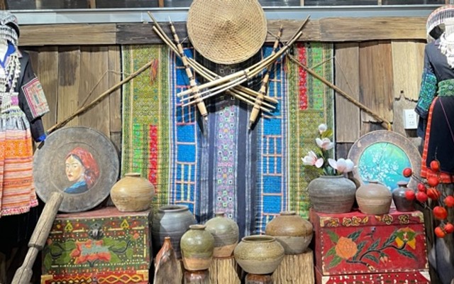 À LÔI - Coffee & More - 28 Trần Anh Liên