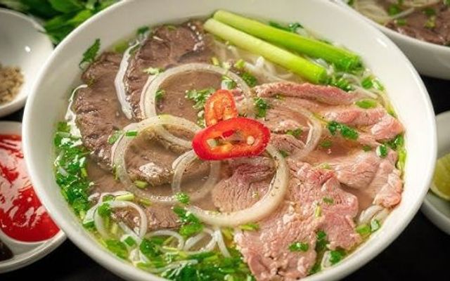 Phở & Nước Ép Trái Cây - Thủy Lê