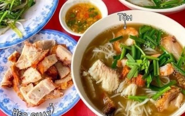 Bún Nước Lèo Cây Mít