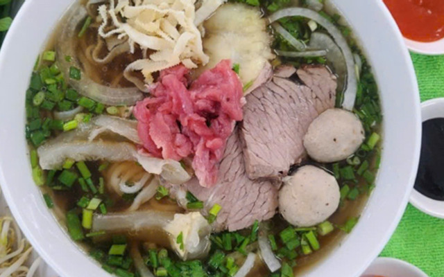 Phở Hiền Văn Hiến - Phan Văn Trị