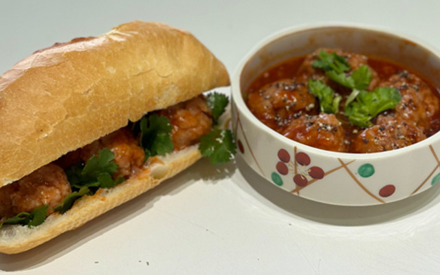 TIỆM NHÀ MƯA - 121 Nguyễn Văn Cừ Nối Dài