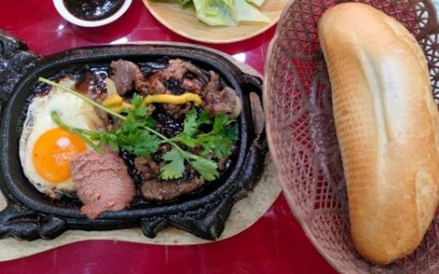 ÚT VINH - Bò Né & Bánh Mì Chảo