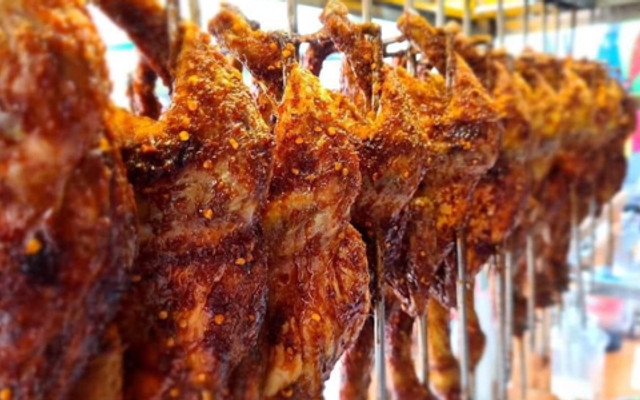 Gà Quay Than Hồng - Tô Ngọc Vân